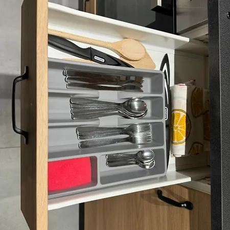 Apartment Gray 24h - Parking On The Street