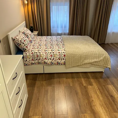 Apartment Gray 24h - Parking On The Street *