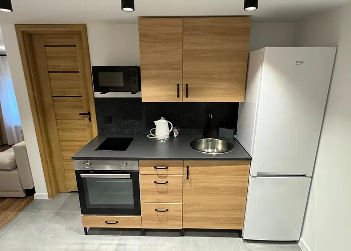 Gray 24h - Parking On The Street *