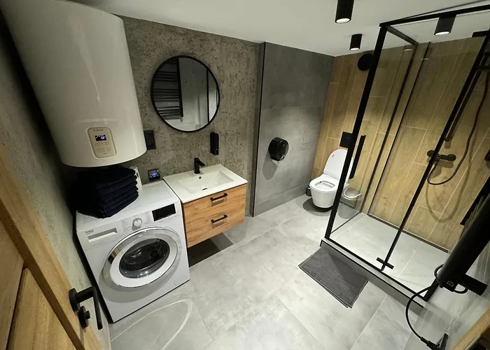 Gray 24h - Parking On The Street דירה קטוביץ